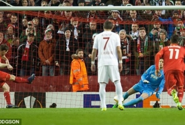 Video bàn thắng: Liverpool 1-0 Augsburg (Vòng 1/16 - Europa League)