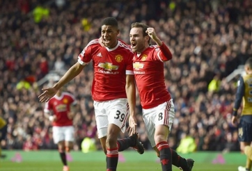 Highlights Man Utd 3-2 Arsenal: Rượt đuổi kịch tính!