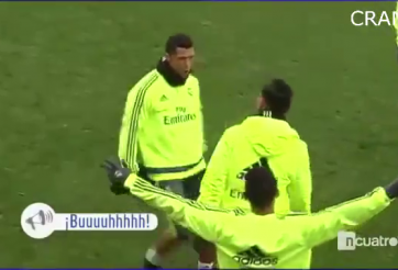 VIDEO: Phản ứng 'hồn nhiên' của Ronaldo khi tập luyện cùng HLV Zidane