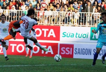 HAGL mất Văn Pho 6 tuần