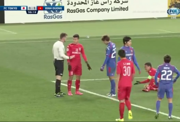 VIDEO: Trọng tài AFC khiến Bình Dương mất oan 1 quả pen