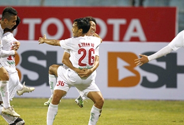 Trước vòng 3 V-League 2016: HAGL đứng dậy sau cú vấp?