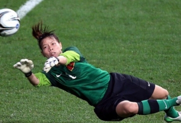 Báo chí quốc tế khen ngợi nữ thủ môn ĐT Việt Nam