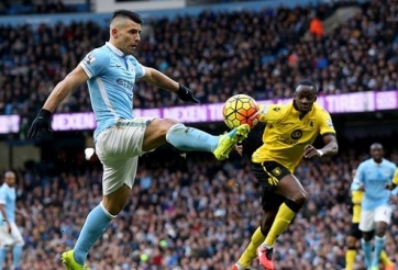 Hàng công tỏa sáng, Man City thắng đậm Aston Villa