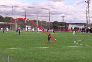 VIDEO: Sao nhí Atletico sút phạt thành bàn từ 40m vào lưới Real