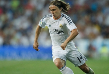 Lộ điều khoản gây sốc giữa Modric và Real
