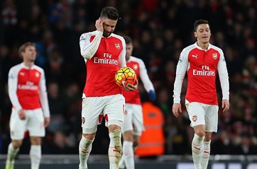 Hull vs Arsenal, 2h 9/3: Pháo hoang mang