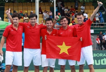Tuyển quần vợt VN nhận thưởng sau chiến tích tại Davis Cup 2016