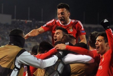 Video bàn thắng: Zenit 1-2 Benfica (Vòng 1/8 Champions League)