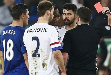 Costa: Tôi không cắn Barry