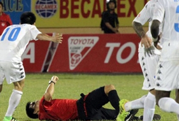 Văn Quyết sẽ phải nhận án phạt nào của Ban kỷ luật VFF?