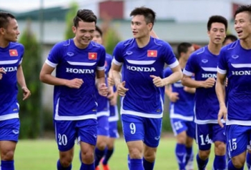 Điểm tin sáng 14/3: ĐT Việt Nam tập buổi đầu tiên, Văn Quyết bị loại