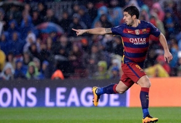 VIDEO: Suarez volley siêu đẳng chấm dứt hy vọng của Arsenal