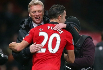 VIDEO: Man Utd từng 2 lần ngược dòng khó tin ở cúp châu Âu nhờ Old Trafford