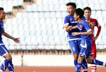 Tiền vệ HAGL bị đội bóng hạng Nhất từ chối