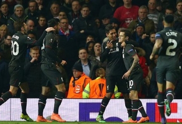 Video bàn thắng: Man Utd 1-1 Liverpool (Vòng 1/8 Europa League)