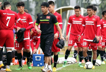 HLV Hữu Thắng chỉ ra ba vấn đề của ĐT Việt Nam