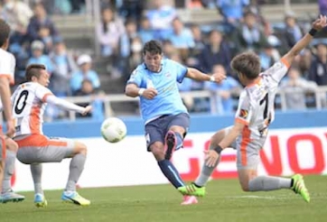 Đội bóng của Tuấn Anh có ba điểm đầu tiên ở J-League 2