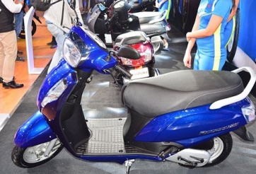 Suzuki ra mắt đối thủ trực tiếp của Honda Lead 125 tại Việt Nam