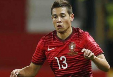 Arsenal chiêu mộ Guerreiro để thế chân Kieran Gibbs