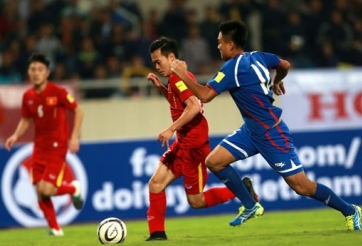 VIDEO: Màn ra mắt hoàn hảo của Văn Toàn trong màu áo ĐTVN