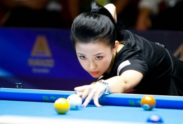 VIDEO: Xem người đẹp xứ Hàn biểu diễn chơi bida cực chất