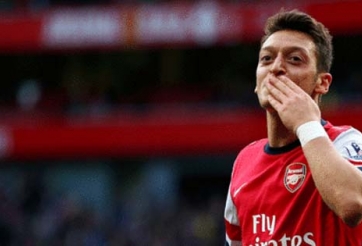 Arsenal có nguy cơ trắng tay, Mesut Ozil sẽ đi về đâu?