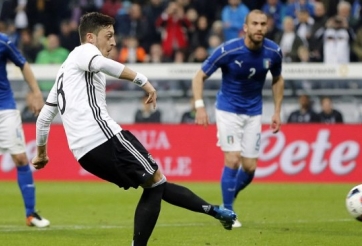 Video bàn thắng: Đức 4-1 Italia (Giao hữu quốc tế)