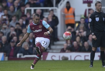 VIDEO: Siêu phẩm sút phạt với đường cong không tưởng của Dimitri Payet