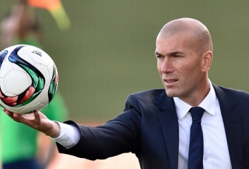 Zidane tạo kỷ lục sau chiến thắng hoành tráng của Real