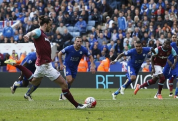 Video bàn thắng: Leicester City 2-2 West Ham (Vòng 34 - Ngoại hạng Anh)