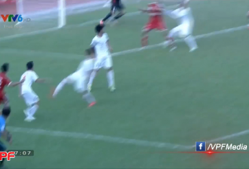 VIDEO: Siêu phẩm cứa lòng tuyệt đỉnh ở giải hạng Nhất