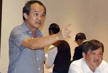 Bầu Đức khó khăn, bóng đá Việt Nam có bị ảnh hưởng?