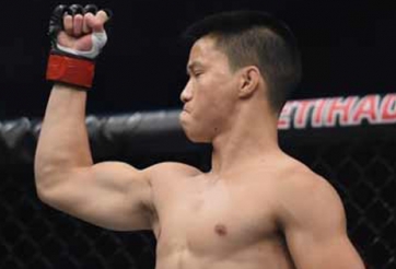 Tay đấm gốc Việt lọt top 15 UFC