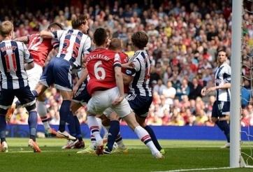 Sanchez tỏa sáng, Arsenal hạ đẹp West Brom