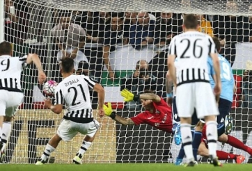 Video bàn thắng: Juventus 3-0 Lazio (Vòng 34 - Serie A)