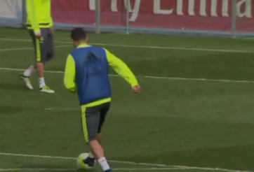 VIDEO: Khi Ronaldo 4 lần thất bại liên tiếp trước khung thành trống