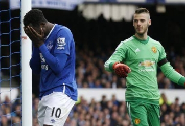 VIDEO: Pha cản phá penalty xuất thần của De Gea trước Everton