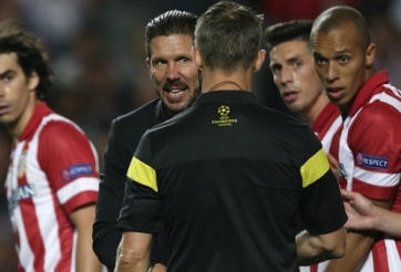 Dính thẻ đỏ, HLV Simeone của Atletico có nguy cơ phải ngồi ngoài tới hết mùa giải