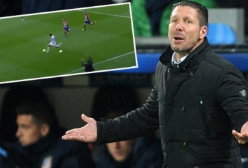 VIDEO: 'Tai nạn' khiến HLV Simeone đứng trước án phạt nặng ở La Liga