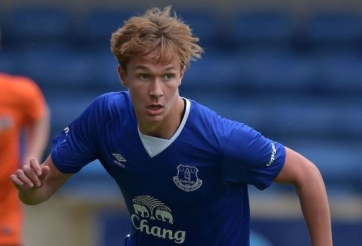 VIDEO: Cú hattrick đẳng cấp của sao U18 Everton ở giải trẻ Premier League