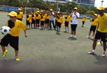 VIDEO: Cầu thủ nhí được Dortmund ca ngợi là ngôi sao tương lai của Việt Nam