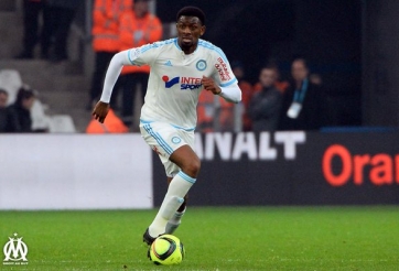 VIDEO: 'Thánh chấn thương' Abou Diaby lại gặp hạn chỉ sau 2 trận ra sân