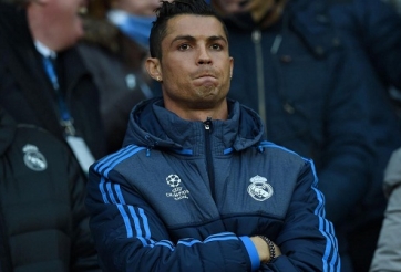 Điểm tin 28/4: Ronaldo nhận tin xấu, M.U tìm người đá cặp với Martial