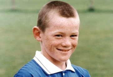 VIDEO: Rooney khoe siêu phẩm solo đẳng cấp năm 10 tuổi