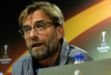 HLV Jurgen Klopp tiếc nuối sau trận thua Villarreal