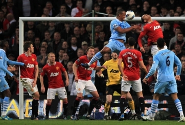 ‘Tôi cứ tưởng là đã gia nhập Man Utd chứ không phải Man City'