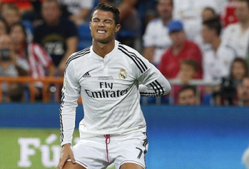 Ronaldo trả giá đắt vì cố đá bán kết Champions League