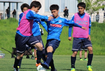 Công Phượng ra mắt, Mito hòa kịch tính trước Kitakyushu