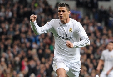 VIDEO: Ronaldo sút chìm từ ngoài vòng cấm mở tỉ số cho Real